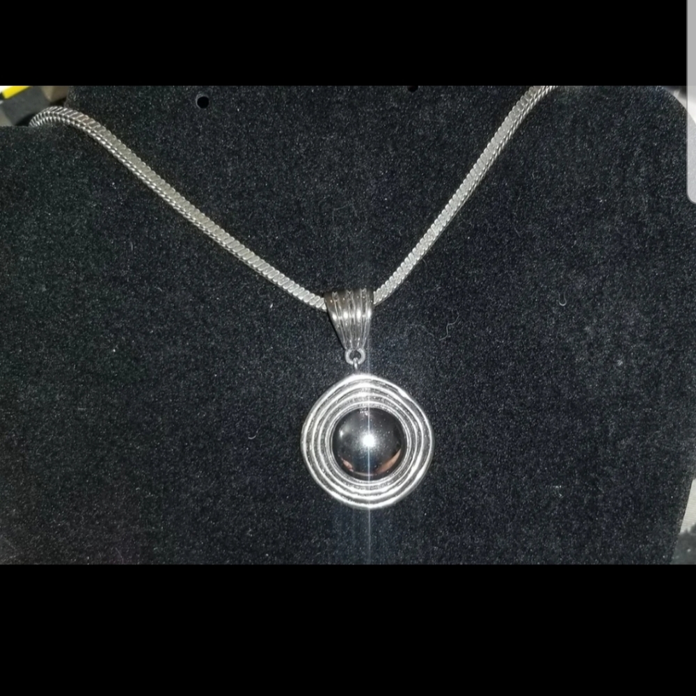 Premier designs - Picture 2 of 2